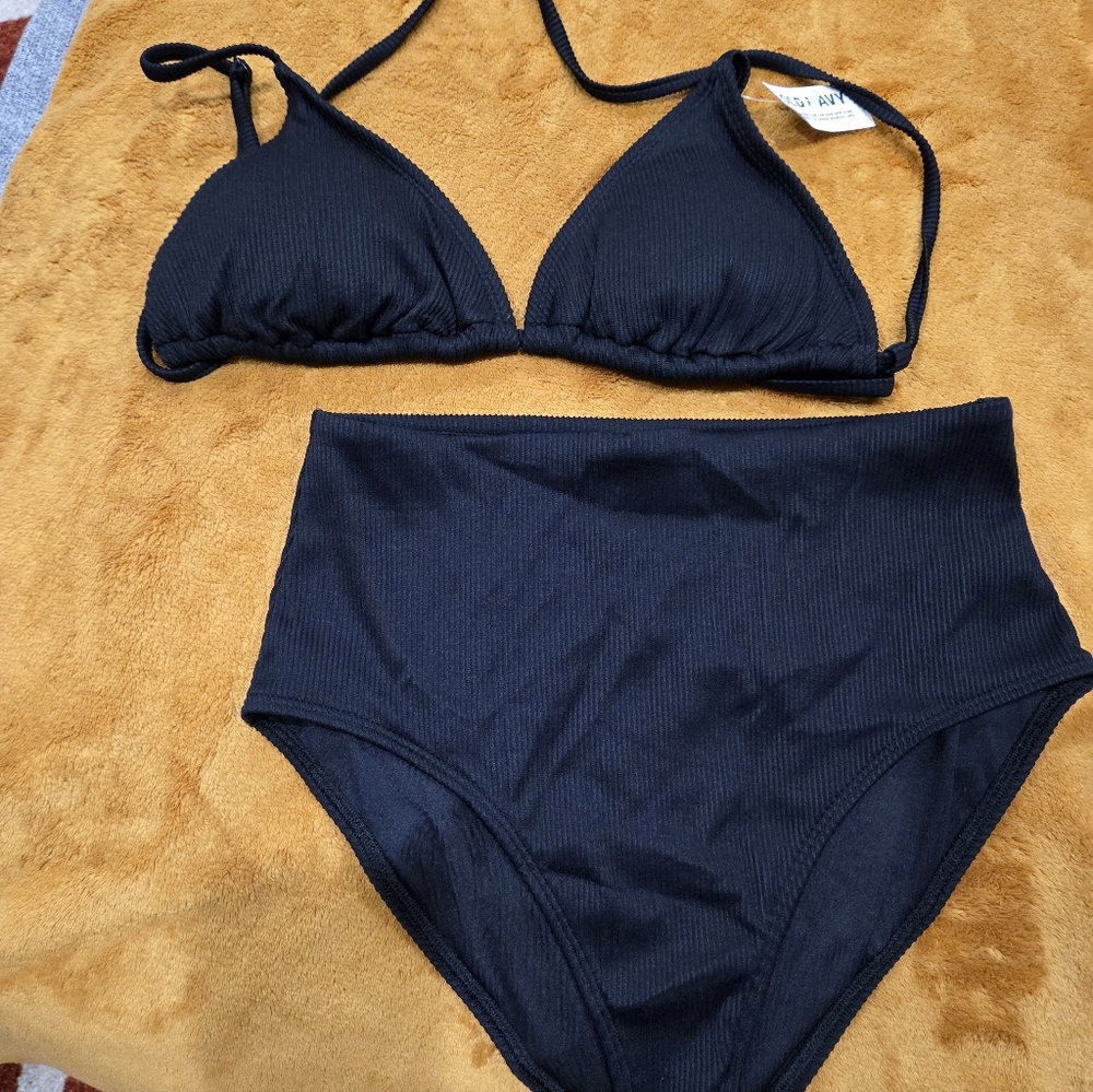 Old Navy 2 pc *new* swim suit Size Small